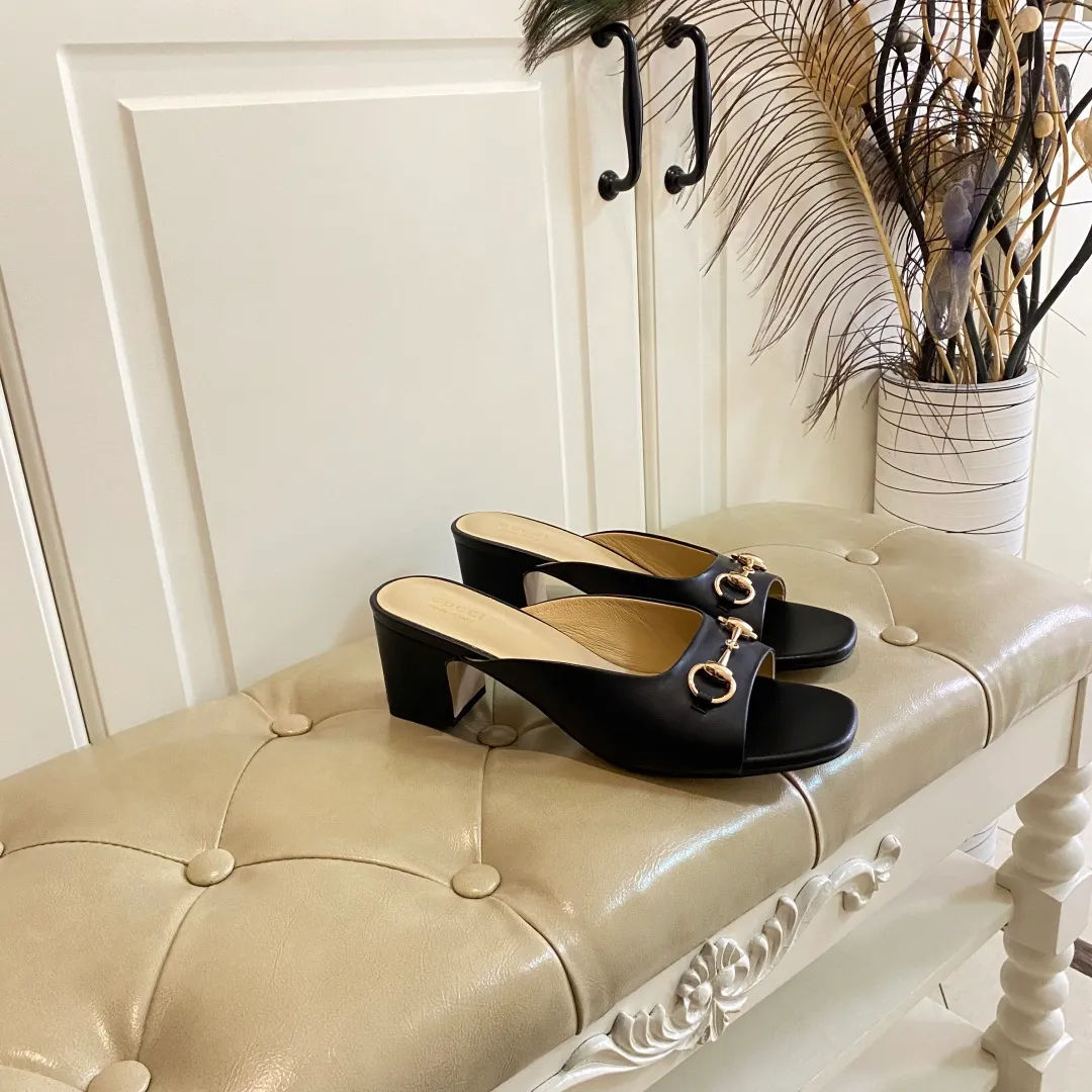 👟👟Ex-factory price 440👟👟, Gucci classic slippers, cowhide surface, sheepskin lining, 5cm heel, size 35-42 (custom-made sizes 43 and 44 are non-refundable)